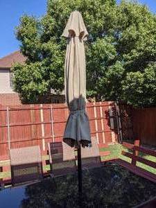 lot 8 image: Signature 9FT Market Umbrella, color beige