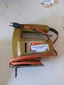 lot 45 image: Black and Decker Jig Saw No 7504 Type 3.