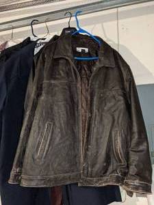 lot 72 image: Man Leather Jacket. Size XXL.  Brand is M.