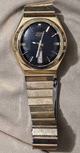 lot 107 image: Mens Vintage Seiko 4004 SQ - Gold Tone