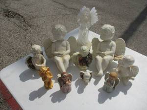 lot 31 image: LOT Of 10-Mixed Cherub  Angel Figurines