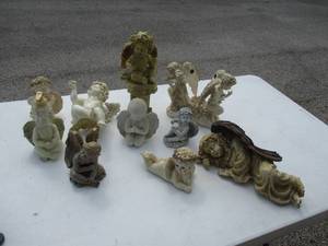 lot 36 image: LOT Of 10-Mixed Cherub  Angel Figurines