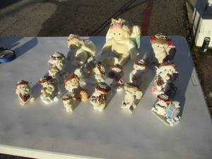 lot 41 image: LOT Of 15-Mixed Dreamsicles Figurines