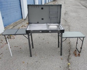 lot 32 image: Portable Camp Kitchen (Sink, Work And Side Tables).