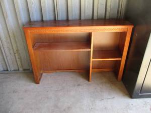 lot 56 image: Desk Top Shelf Unit