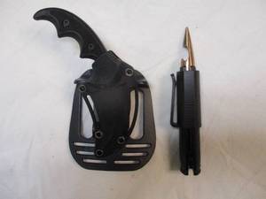 lot 65 image: 2-Pocket Knifes With Belt Clips