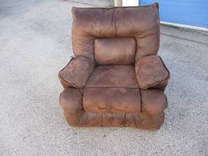 lot 8 image: LEATHER ROCKER  RECLINER  EASY CHAIR ABOUT