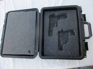 lot 79 image: 2 Pistol Gun Sport Case, Pistol Medium Duty Lightweight Double Handgun TSA Approved Storage.
