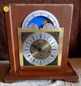 lot 10 image: FOR PARTS OR RESTORATION - UNIQUE CLOCK W BRASS MECHANISM