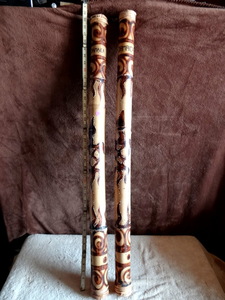 lot 29 image: PAIR OF JAMAICA BRANDED RAIN STICKS - AWESOME & RELAXING SOUND