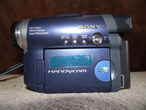 lot 47 image: Sony HandyCam DCR-DVD305 Mini DVD Hybrid Camcorder Nightshot 12x
