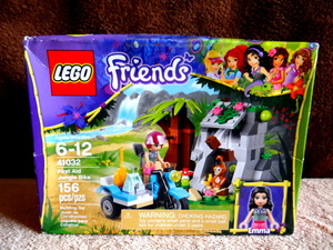 lot 58 image: Lego Friends First Aid Jungle Bike (41032)