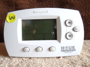 lot 64 image: Honeywell Programmable Thermostat