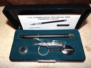 lot 89 image: #201 COMBINATION PENBRASS TIRE PRESSURE GUAGE SET IN HARD CASE