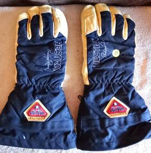 lot 97 image: Hestra Philippe Raoux Classic Glove $$$