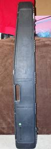 lot 114 image: GUN GUARD HARD SIDED  RIFLE CASE