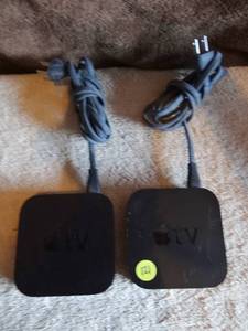 lot 121 image: APPLE STREAMING TV BOX - MODEL A1469 - NO REMOTE (X2)