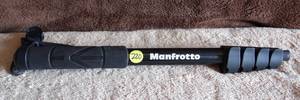 lot 220 image: Manfrotto Compact Aluminum 5-Section Monopod, Black (MMCOMPACT-BK)