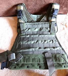 lot 225 image: US MILITARY VEST MADE OF CORDURA