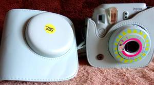 lot 235 image: Fuji Instax Mini 9 Camera wMatching Case