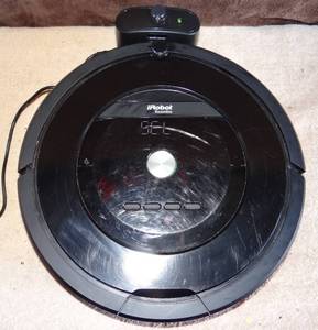 lot 265 image: iRobot Roomba 805 Cleaning Vacuum Robot  - TESTEDWORKS