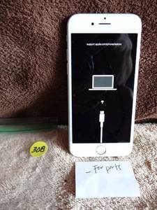 lot 308 image: iPHONE S PHONE - HAS NOTE SAYS FOR PARTS - POWERS ON