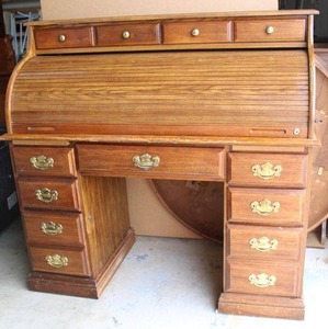 lot 162 image: Roll Top Desk
