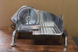 lot 174 image: Rival Electric Food Slicer
