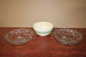 lot 186 image: Pair of Decorative Bowls 11 Diameter and Vintage Pottery Mixing Bowl 10 Diameter