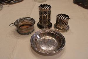 lot 32 image: Silver Dining Servers Marked Napier Pat. Pend, Made in England, and Reed & Barton 1303