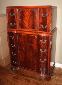 lot 18 image: Antique Henredon Dresser, Back Stamped 629 249, matches Lot # 21
