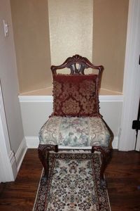 lot 20 image: Antique Mahogany Chippendale Style Dining Chair