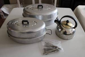 lot 57 image: Antique Roasting Pans, Tea Kettle and Nut Crackers