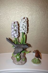 lot 40 image: Boehm Sculpture Figurines Limited Edition Catbird and Baby Wood Thrush