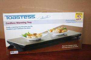 lot 67 image: Toastess Cordless Warming Tray still in Packaging