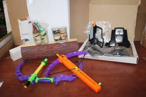 lot 179 image: Laser Tag Set Pair and Shooting Practice Set, see pictures