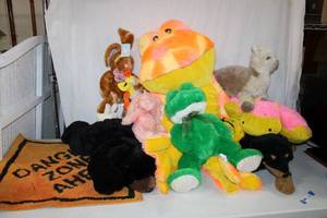 lot 215 image: Stuffed Animals as shown