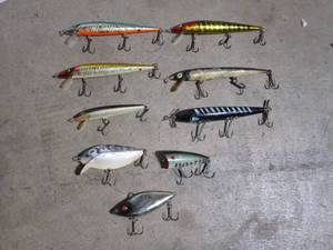 lot 59 image: LOT OF VINTAGE FISHING LURES, GREAT CONDITION, PREVIEW RECOMMENDED