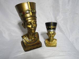 lot 232 image: EGYPTIAN STATUES