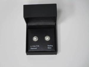 lot 34 image: 925 STERLING SILVER PEARL EARRINGS WITH 110 CTTW DIAMONDS