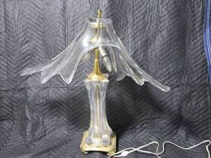 lot 256 image: VERY LARGE CRYSTAL LIGHT