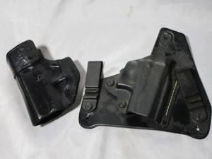 lot 274 image: LEATHER DESANTIS OWB HOLSTER 127 8B, BLACK ARCH IWB HOLSTER