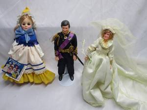 lot 198 image: GOLDBERGER 1980s PRINCESS DIANA OF WALES AND PRINCE CHARLES WEDDING, VINTAGE EFFANBEE MOTHER GOOSE VINYL DOLL