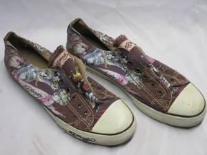 lot 319 image: VINTAGE ED HARDY SHOES