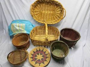 lot 331 image: WICKER BASKETS, ONE WITH LID, TEXAS BASKET CO. WICKER BUCKETS, THERMOS BAG.