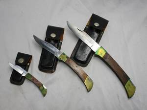 lot 237 image: 3 MATCHING KNIVES WITH SHEATHS, PAKISTAN