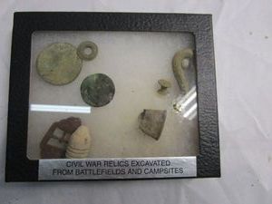 lot 365 image: CIVIL WAT RELICS EXCAVATED FROM BATTLEFIELDS AND CAMPSITES IN DISPLAY CASE.