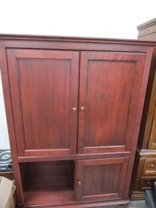 lot 167 image: HOME ENTERTAINMENT CENTER, THE SHELF SLIDES OUT AND THE TOP DOORS SLIDE IN, WOULD POSSIBLE MAKE A GREAT BAR OR WINE CABINET.