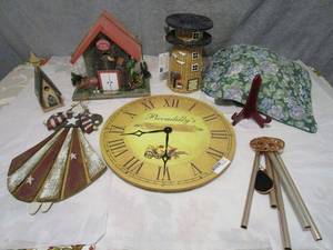 lot 311 image: HOME DECOR, CLOCK