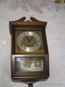 lot 321 image: HAID CLOCK W CHIMES MADE IN GERMANY